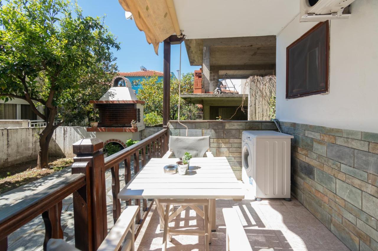 Stefanias Apartment Неос Мармарас Екстериор снимка